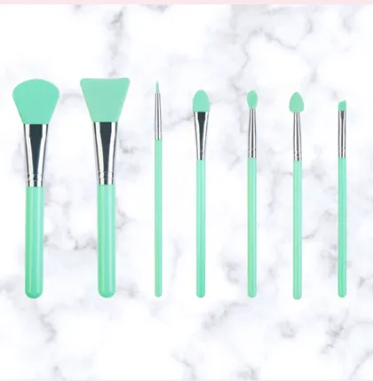 7 Pcs Silicone Makeup Brush Set. Applicators