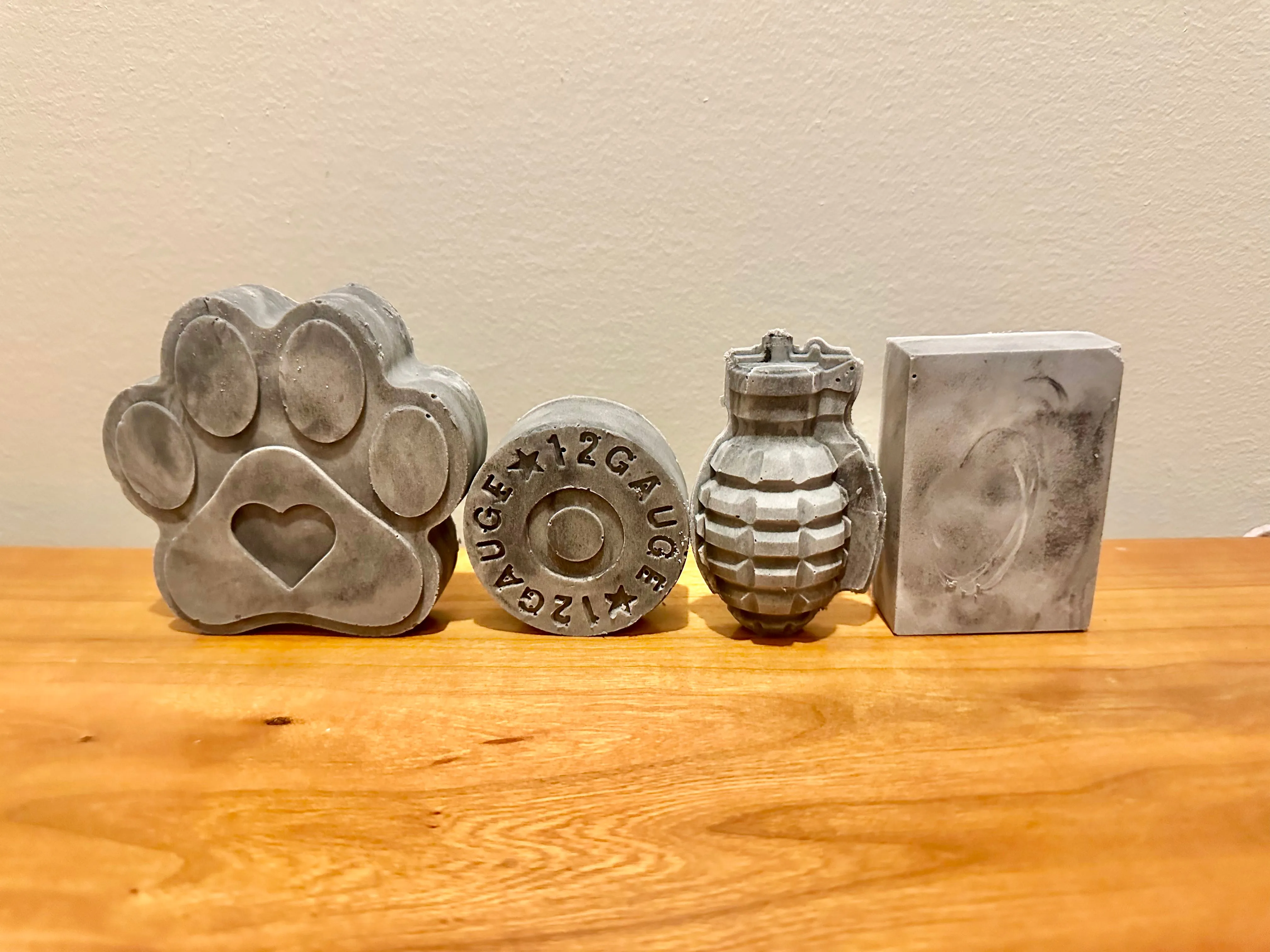 Charcoal Tallow Soap Homemade Detox Activated Charcoal Acne Face Soap & Body - Shampoo Bar Handmade Grass Fed Beef Tallow Bar Soaps 1 - 6 oz