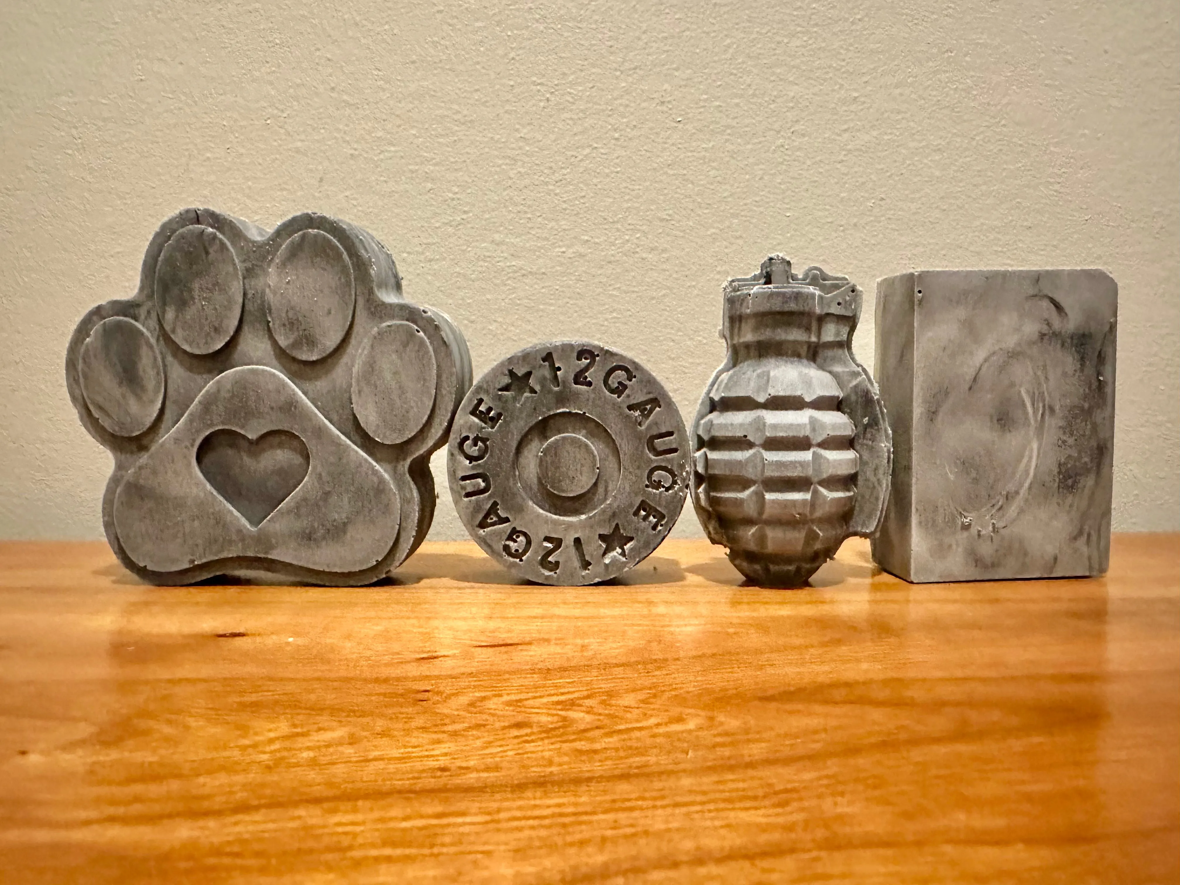 Charcoal Tallow Soap Homemade Detox Activated Charcoal Acne Face Soap & Body - Shampoo Bar Handmade Grass Fed Beef Tallow Bar Soaps 1 - 6 oz