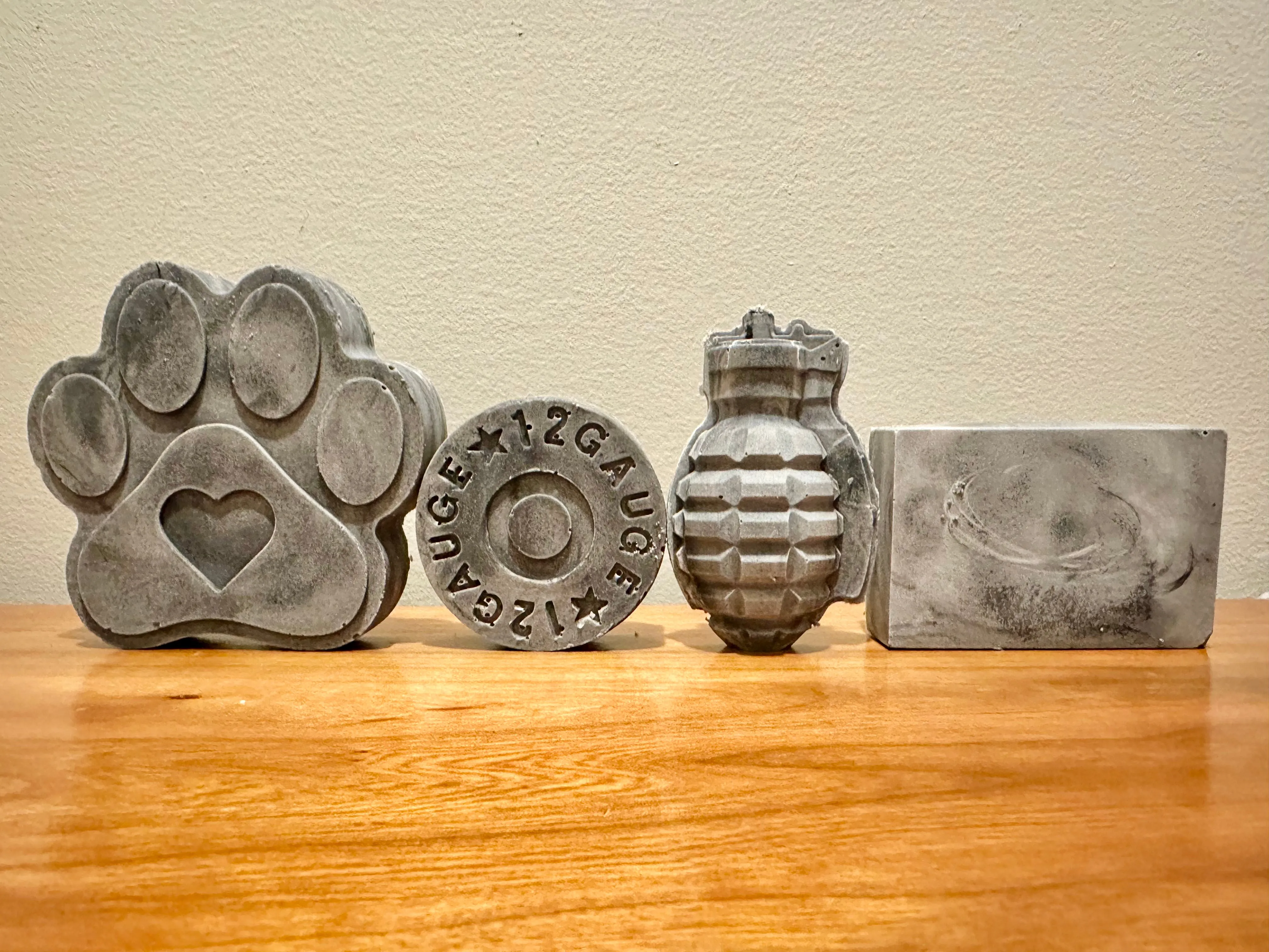 Charcoal Tallow Soap Homemade Detox Activated Charcoal Acne Face Soap & Body - Shampoo Bar Handmade Grass Fed Beef Tallow Bar Soaps 1 - 6 oz