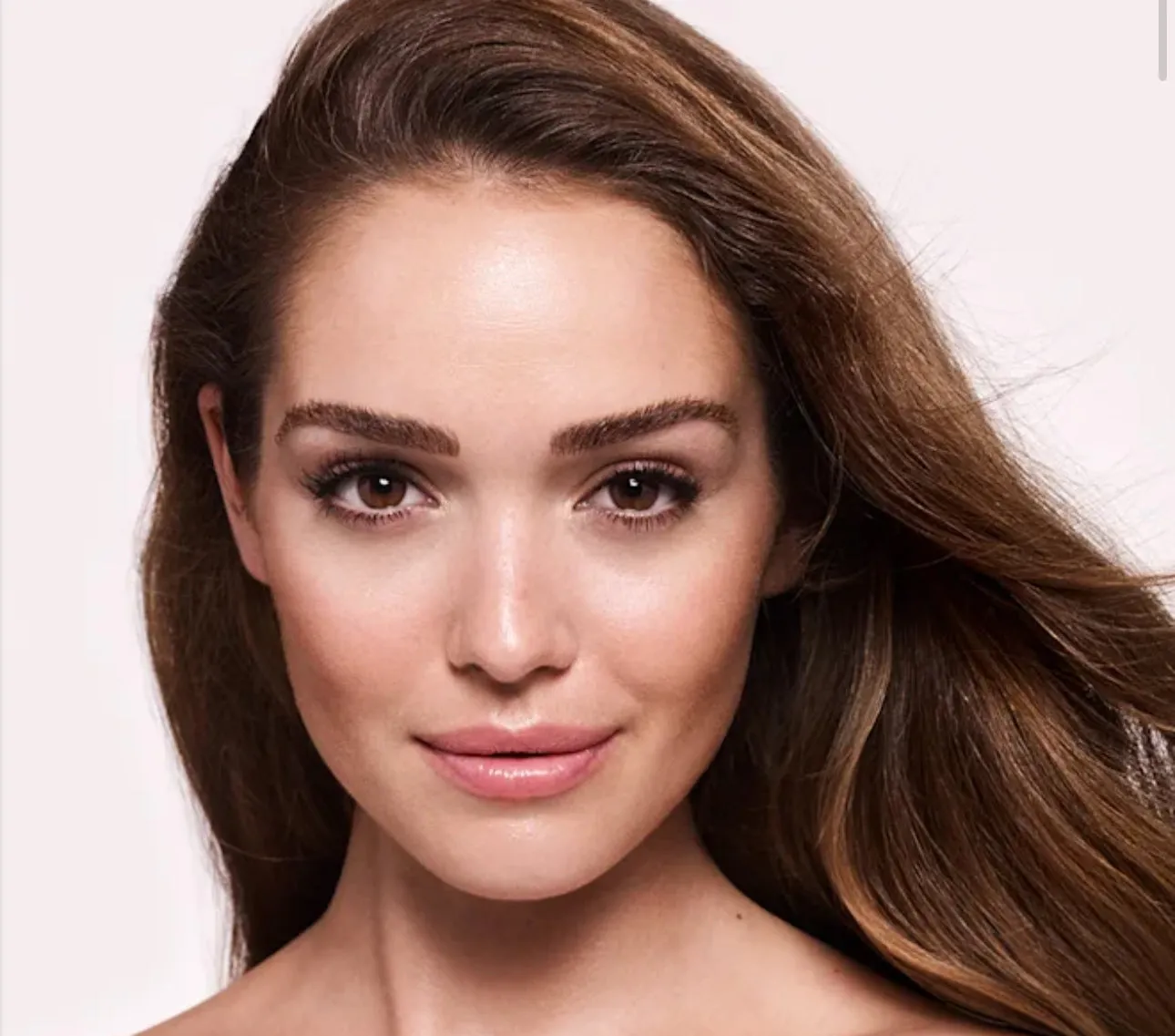 Charlotte Tilbury WONDERGLOW
15ML FACE PRIMER