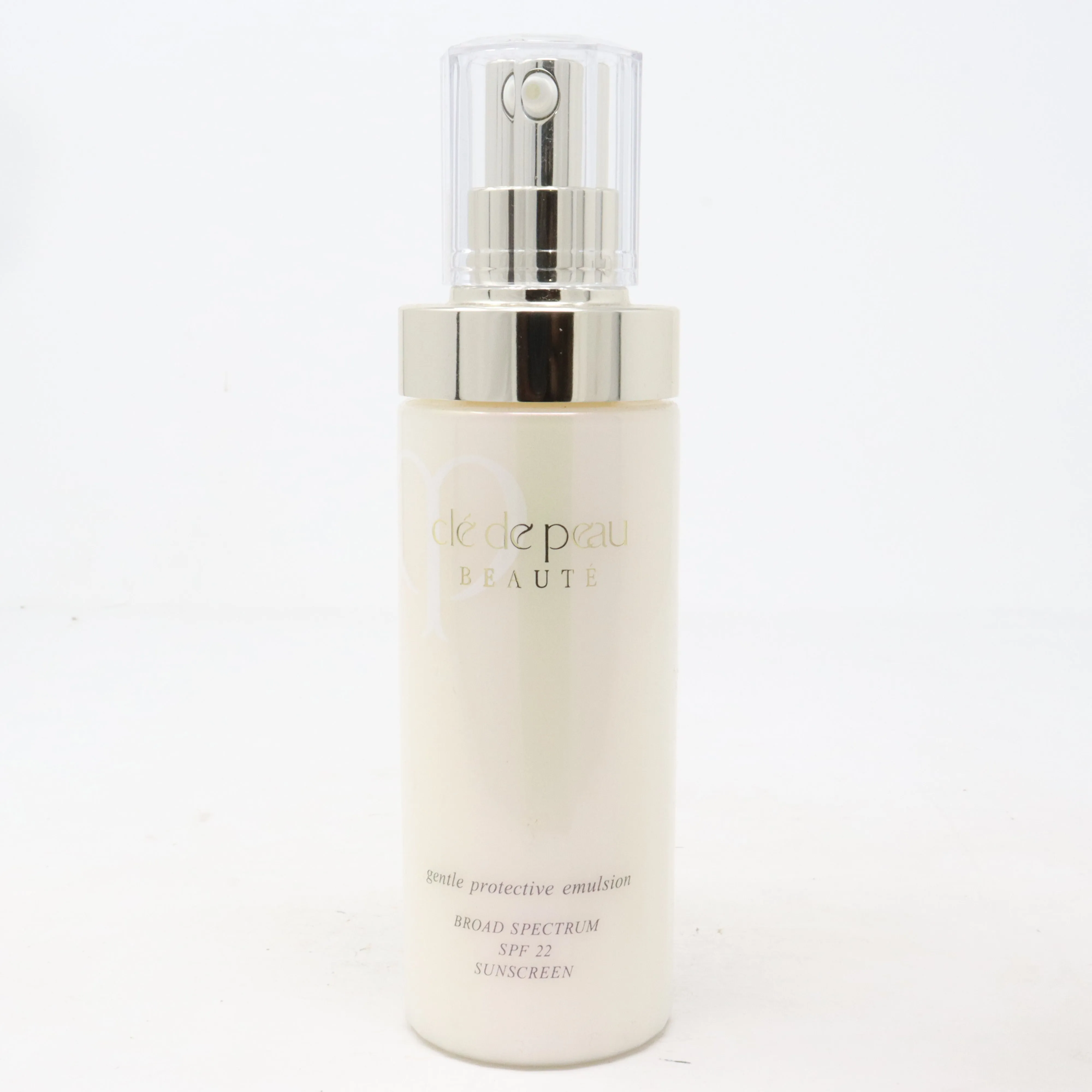 Cle De Peau Beaute Gentle Protective Emulsion Sunscreen 4.2oz  New Without Box