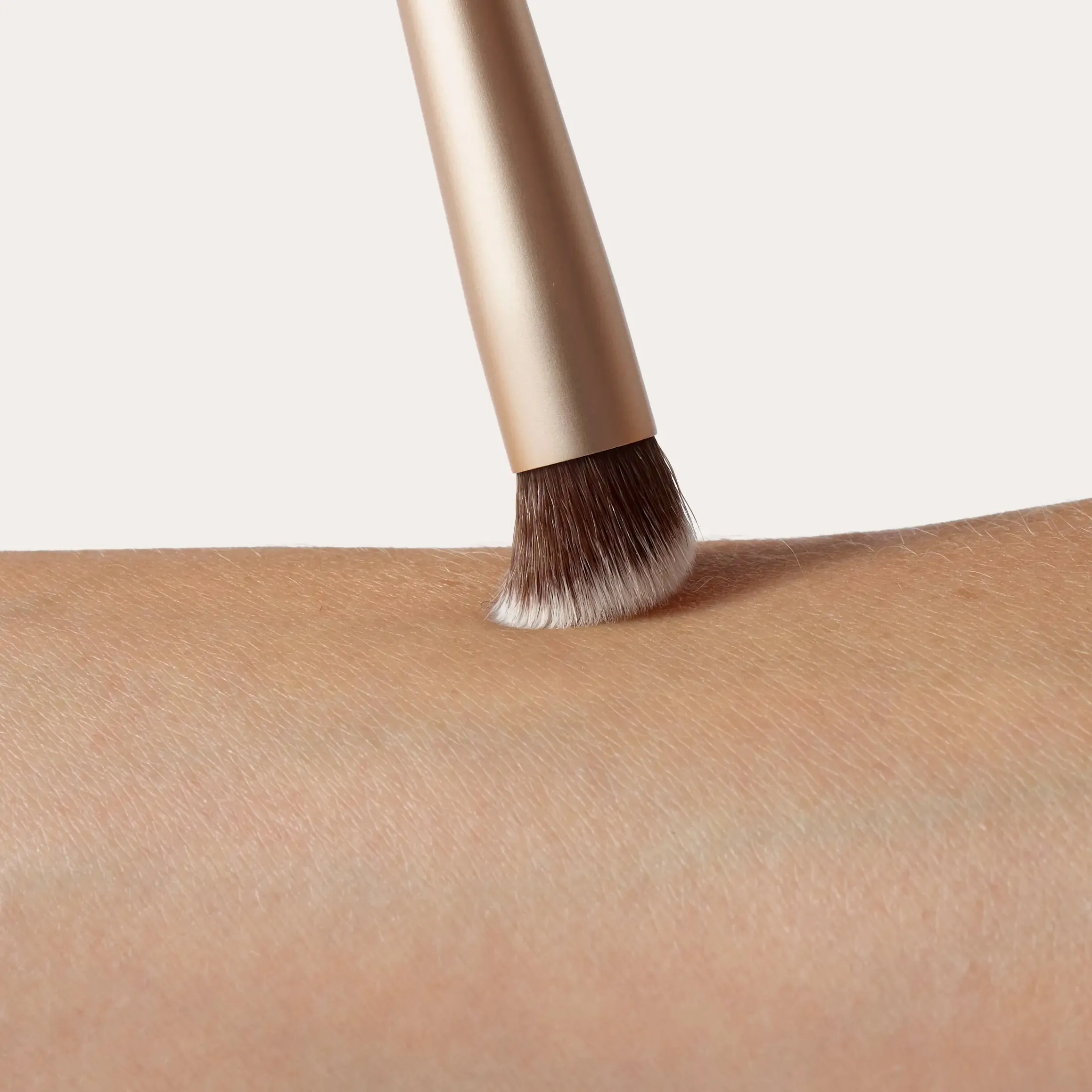 Concealer Brush Ⓥ