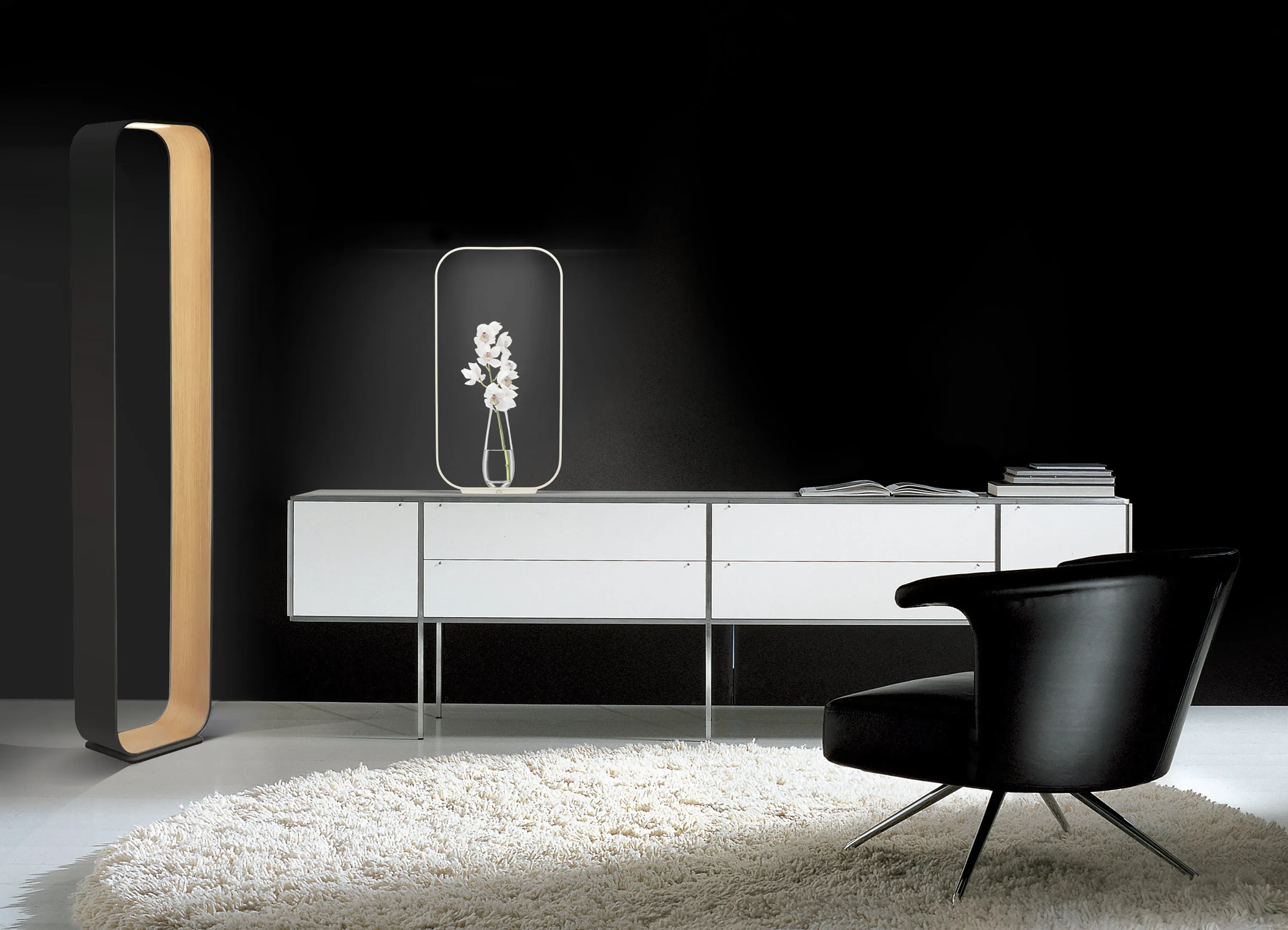 Contour Floor Lamp