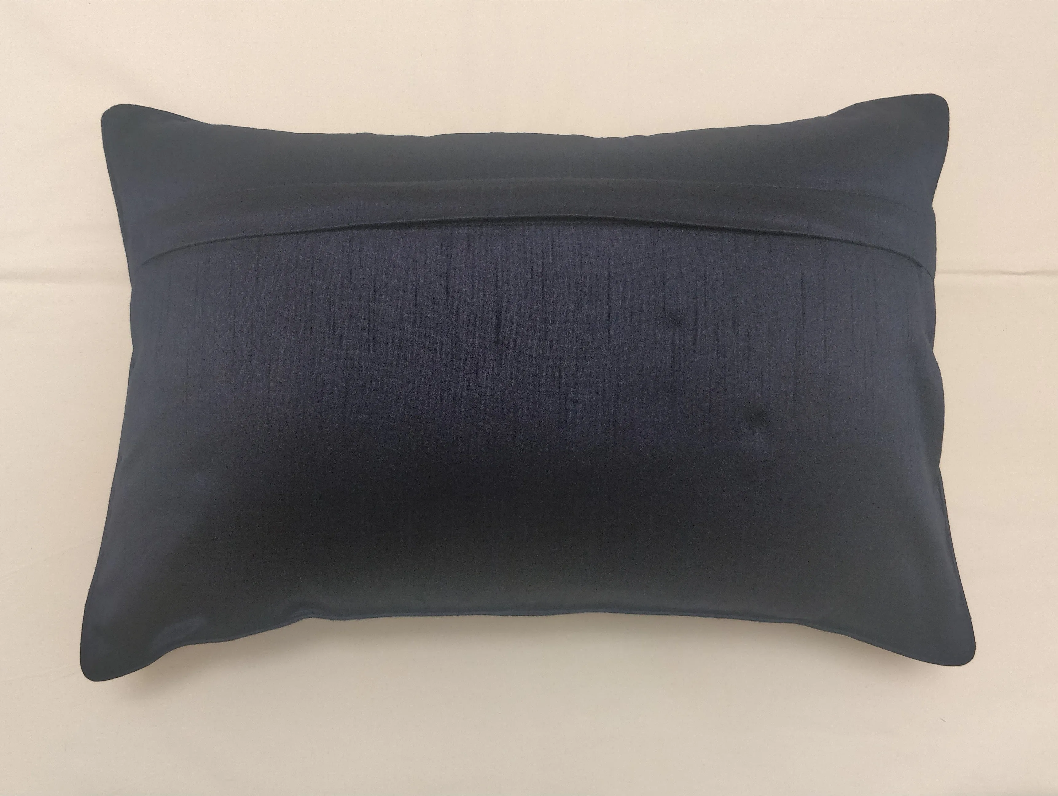 Cushion 73