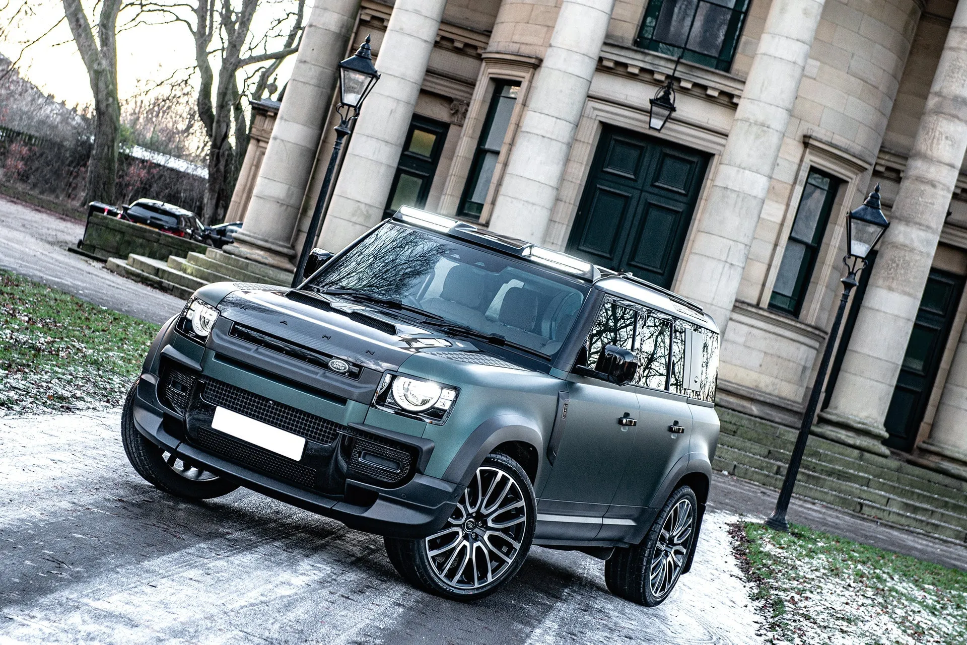 Green Exterior & Conversions for Land Rover Defender 110