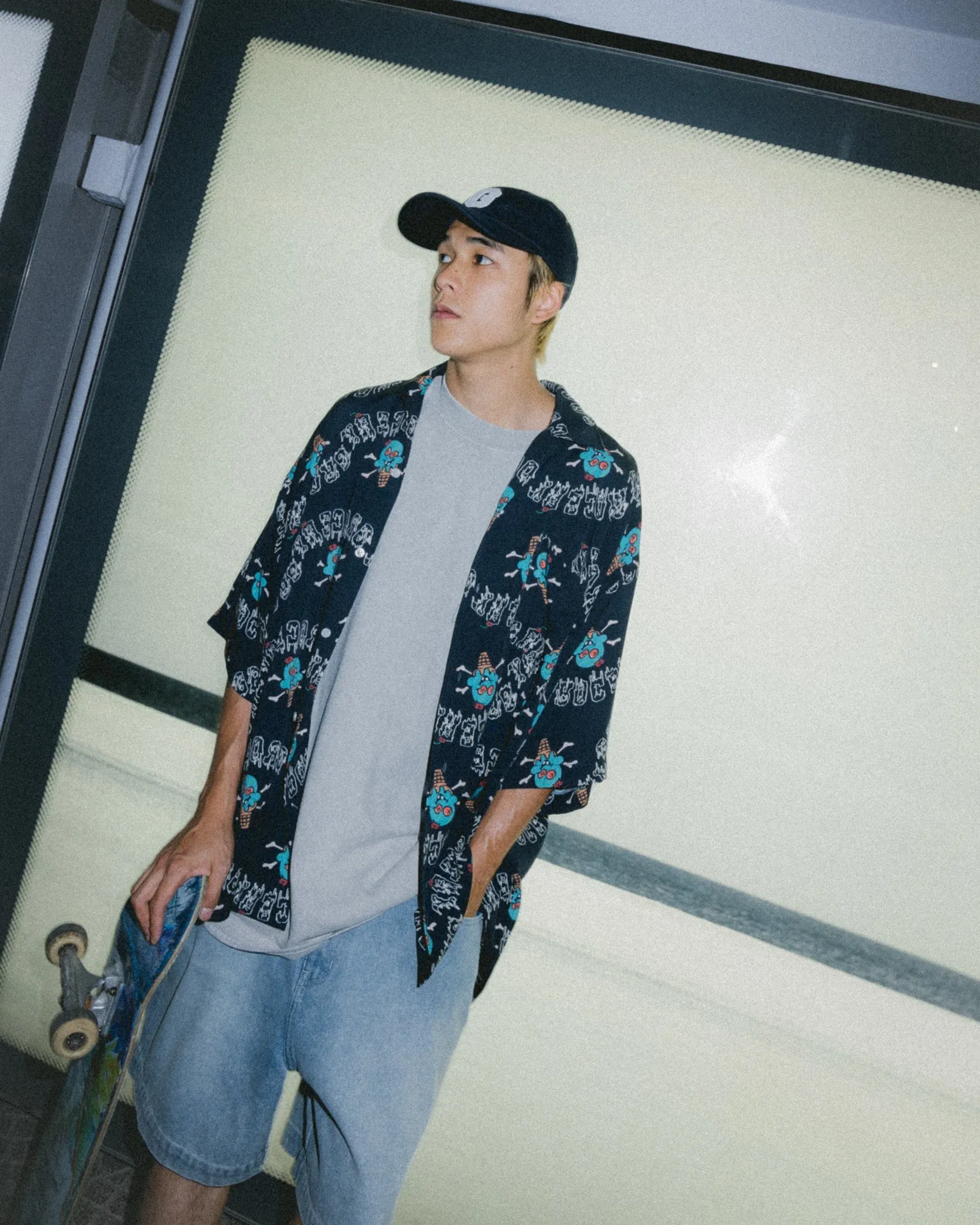GROCERY X ICECREAM CONES AND BONES SHORT SLEEVE SHIRT/ BLACK