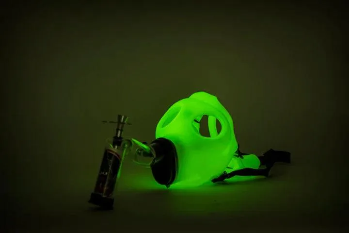 Herbies Acrylic | Gas Mask Waterpipe