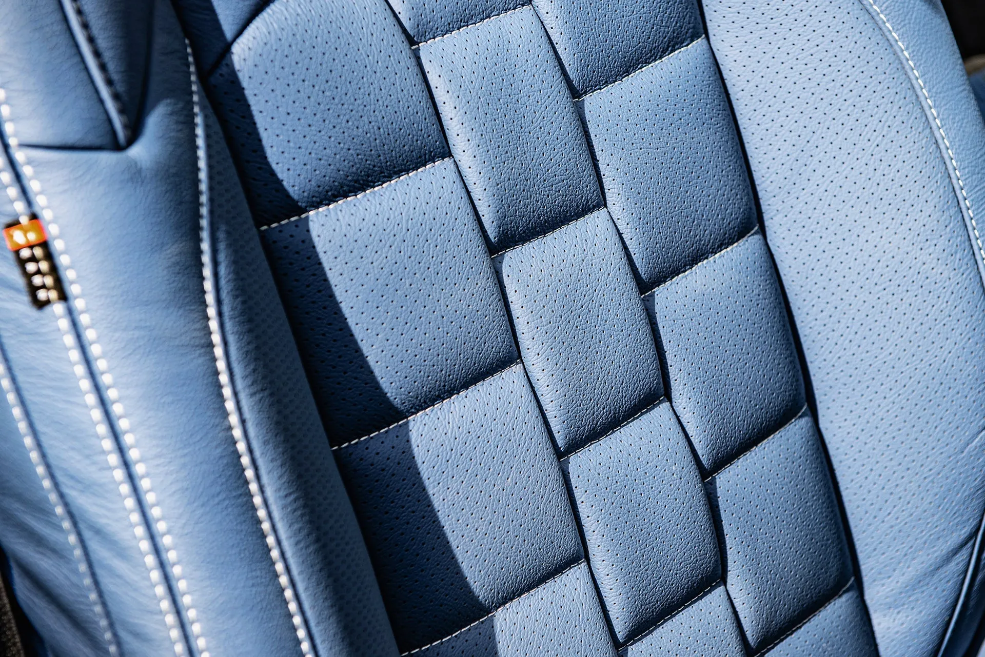 Jeep Wrangler JL 2 Door Leather Interior - Blue Edition
