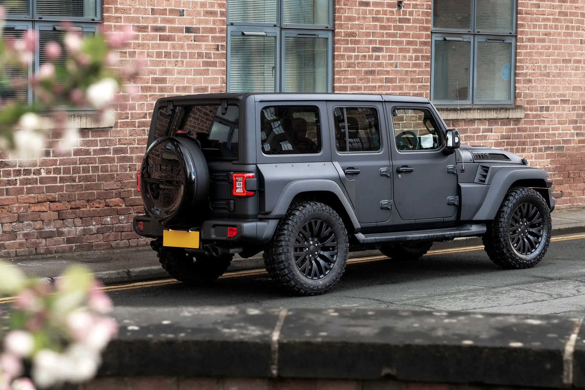 Jeep Wrangler JL 4 Door Black Hawk - Black Exterior