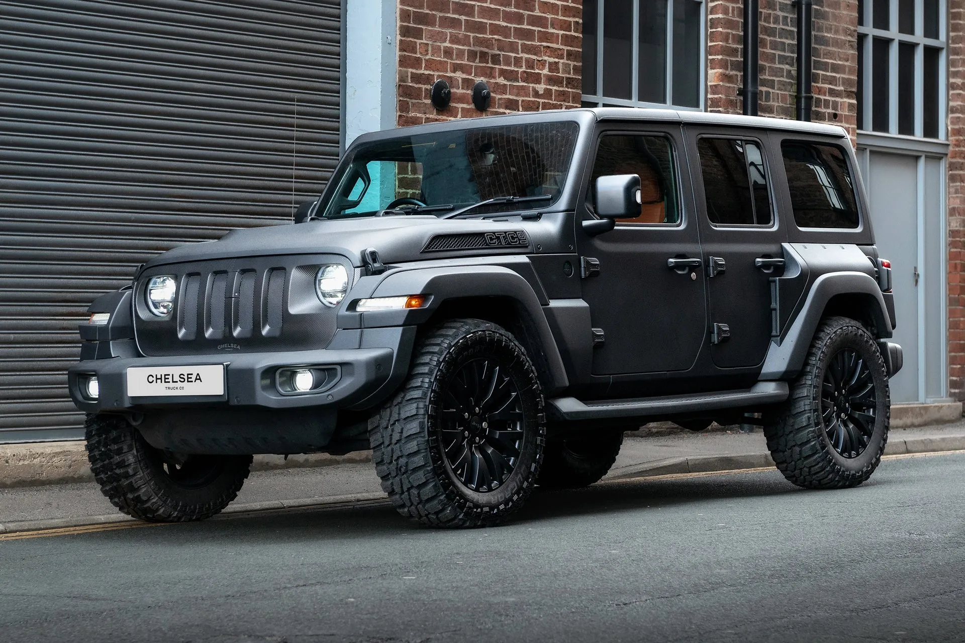 Jeep Wrangler JL 4 Door Black Hawk - Black Exterior