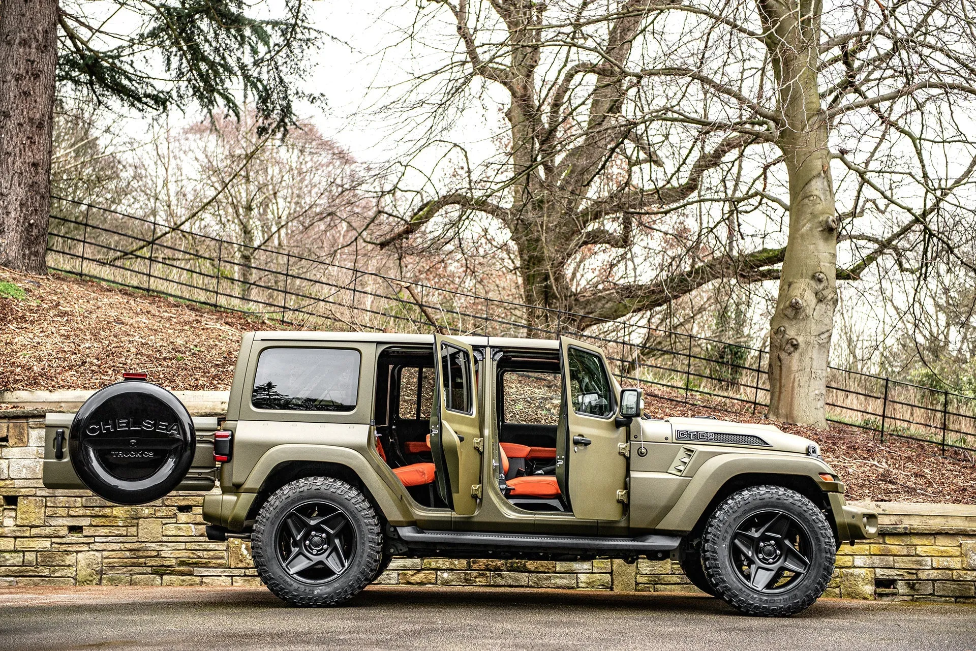 Jeep Wrangler JL 4 Door Black Hawk