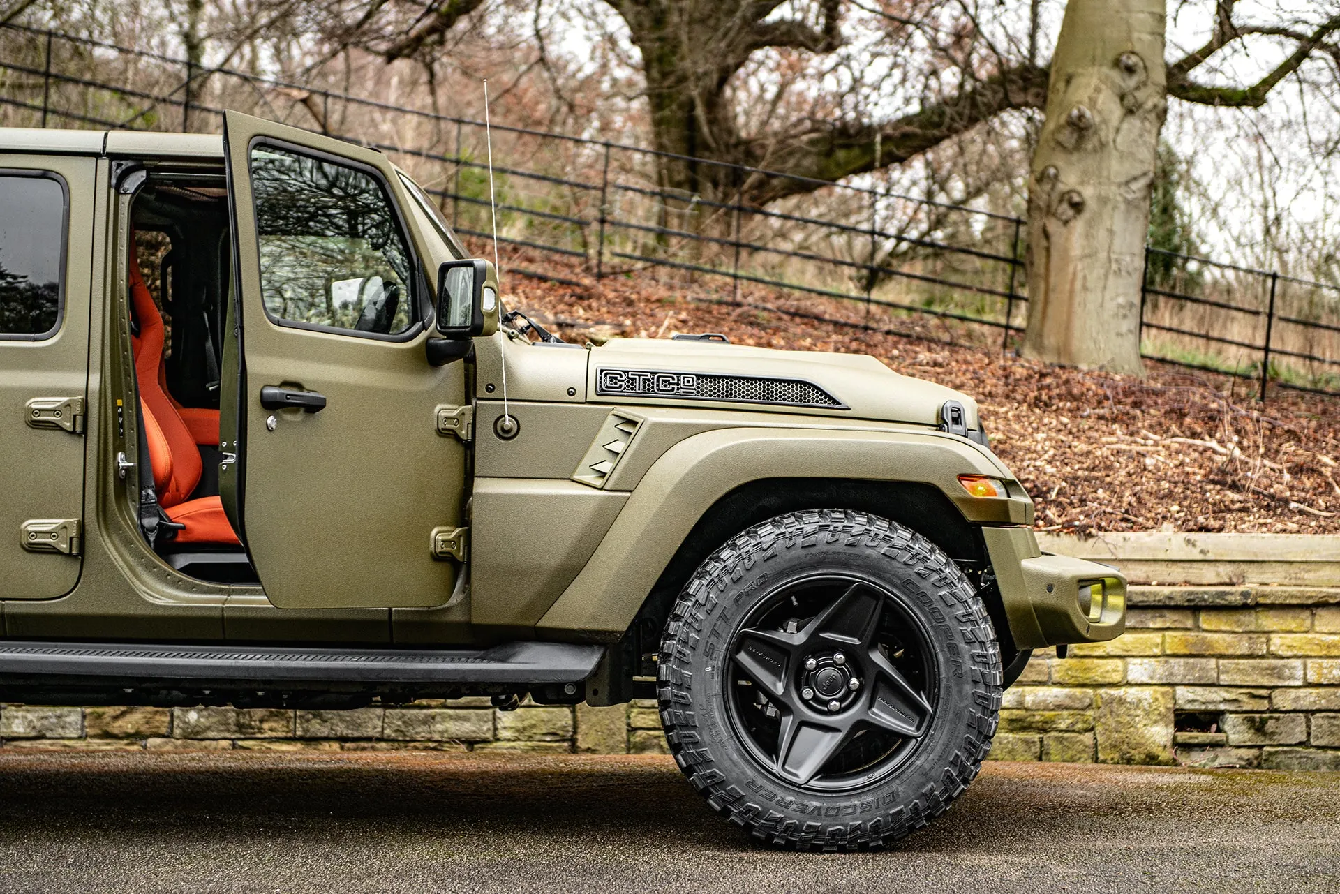 Jeep Wrangler JL 4 Door Black Hawk