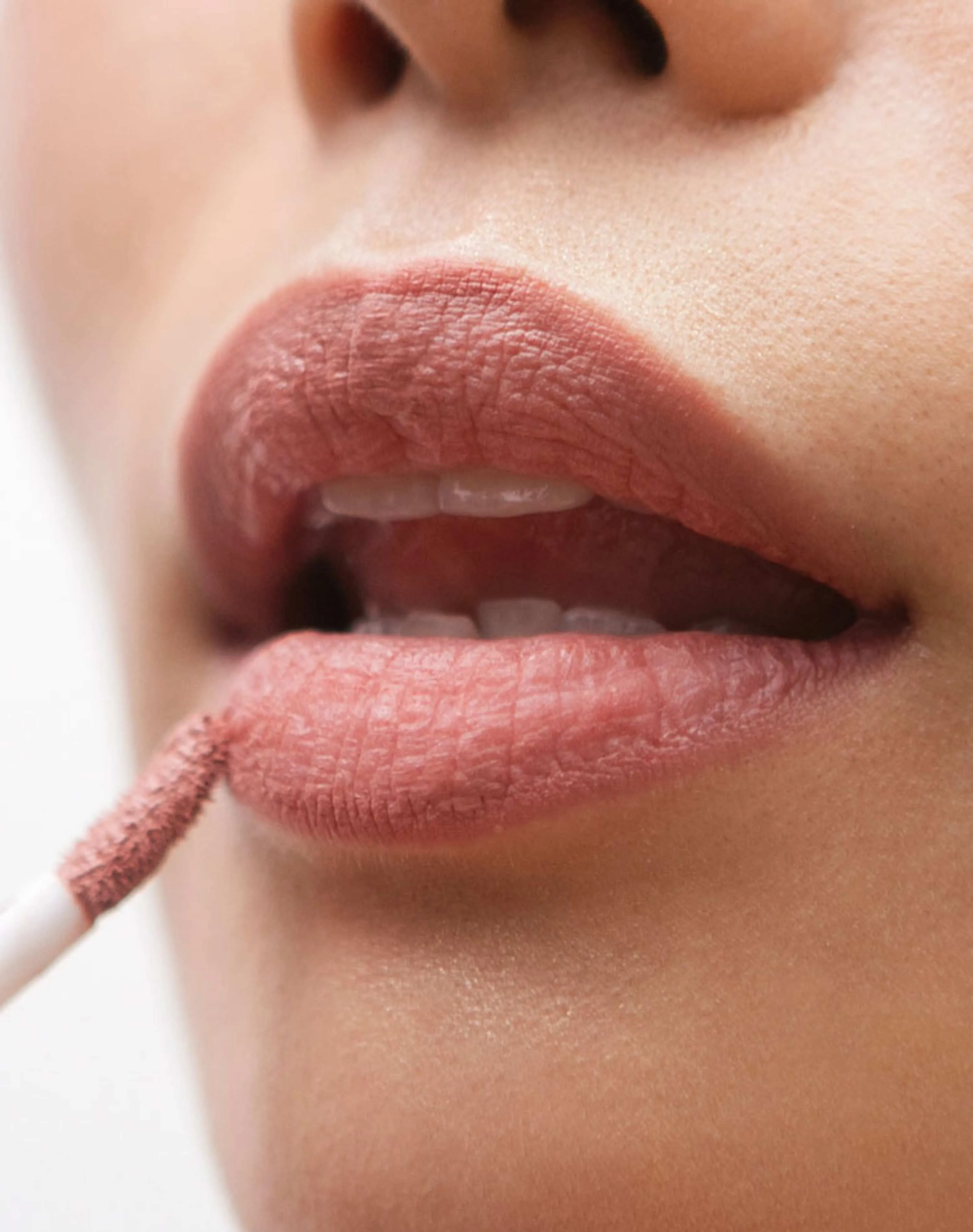 Lip Tint & Primer Twin Stick