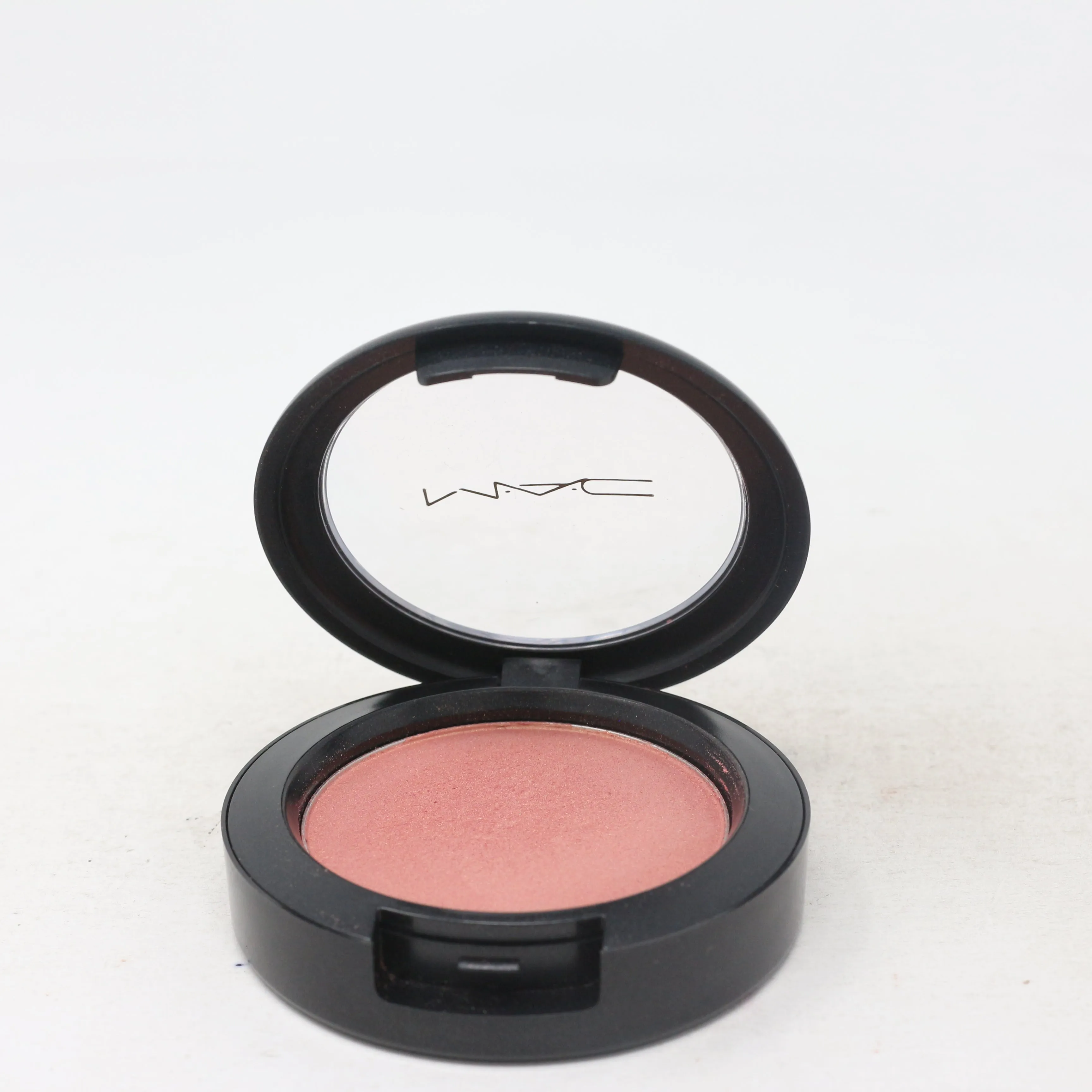 Mac Sheertone Shimmer Blush Blush  0.21oz/6g New Without Box