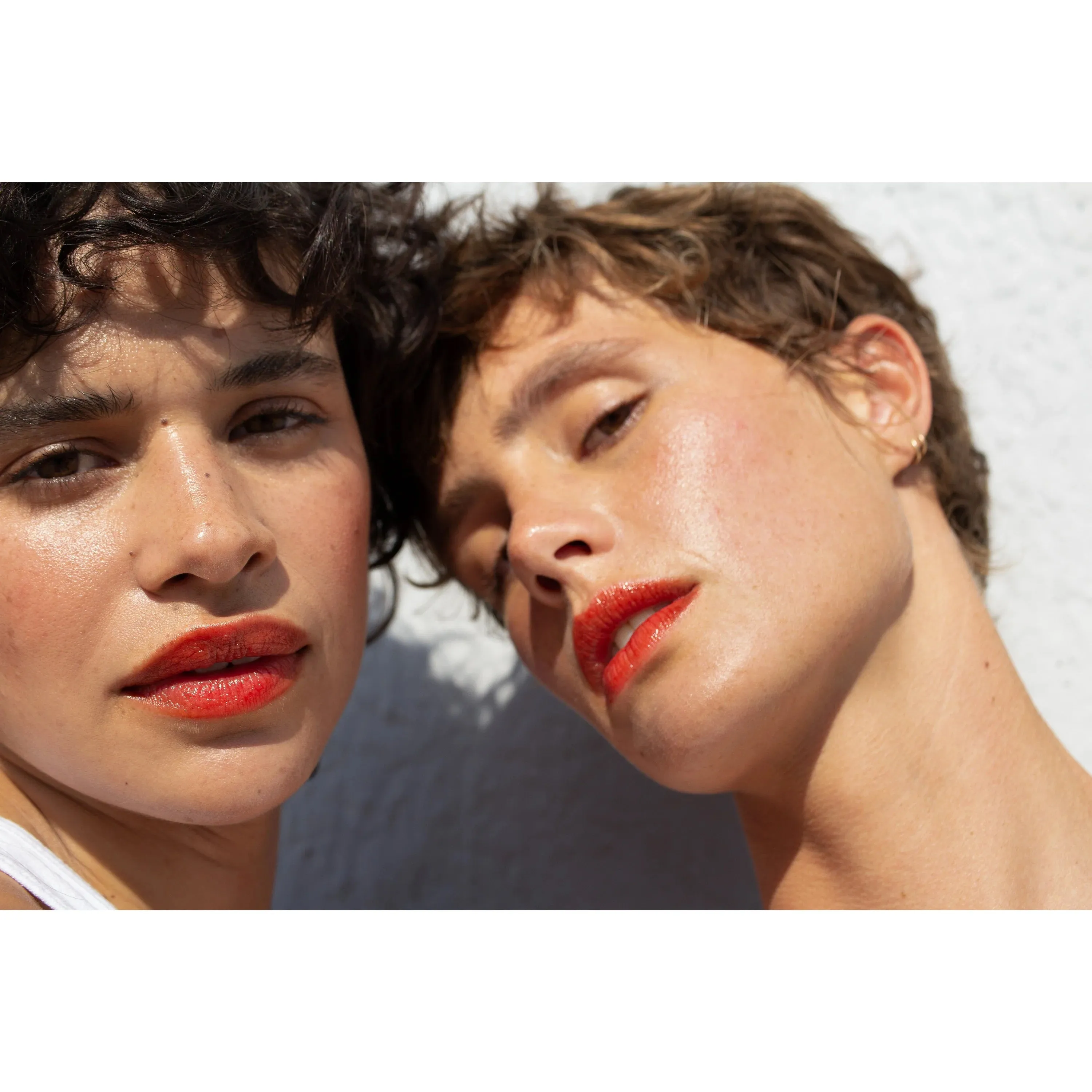 NOTO - Oscillate - Multi-Bene Stick // Lips   Cheeks