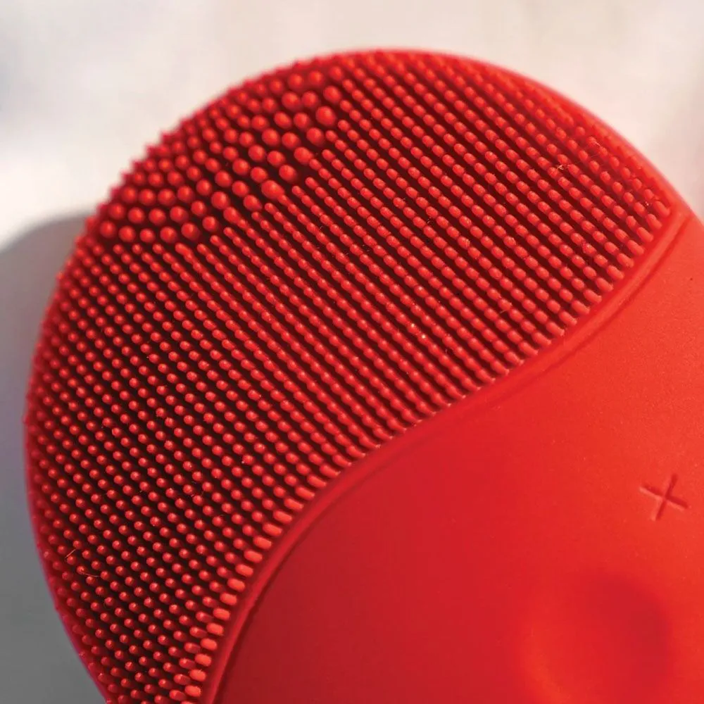 OCosmedics Sonic Cleansing Brush