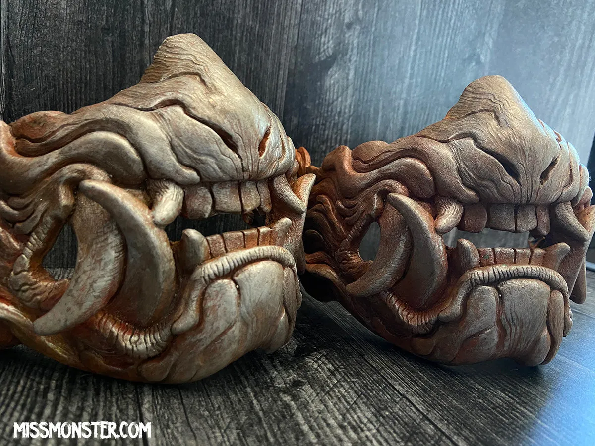 PATREON- SNARL HALF MASK- RUST