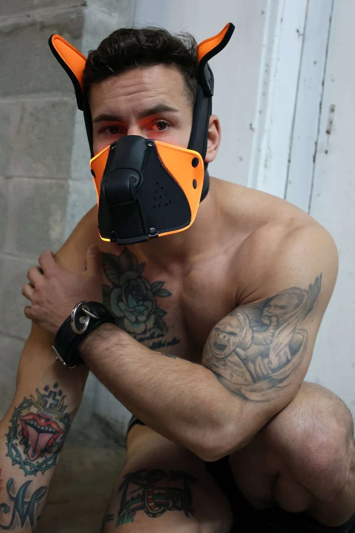 Poundtown Pup Mask 2.0 - Neon Orange