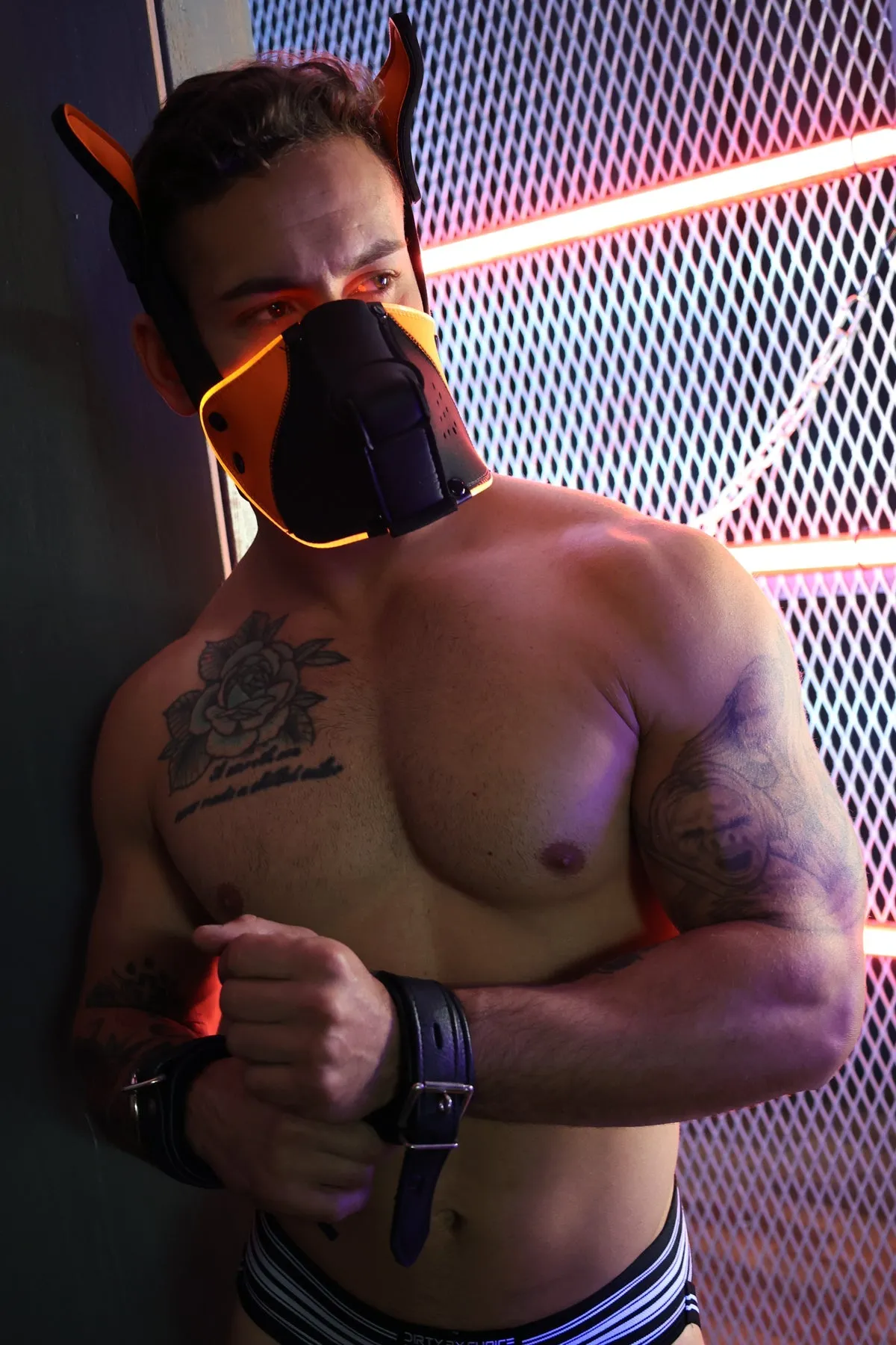 Poundtown Pup Mask 2.0 - Neon Orange