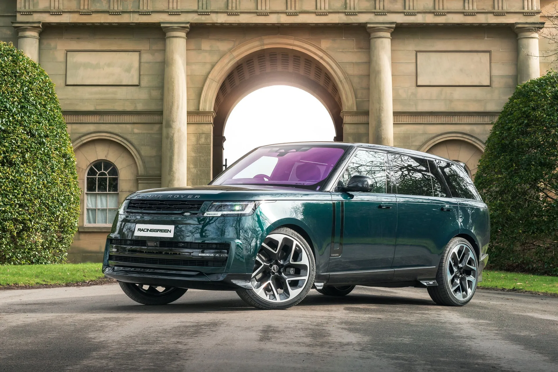 Range Rover LWB Edition By Racing Green Automotive