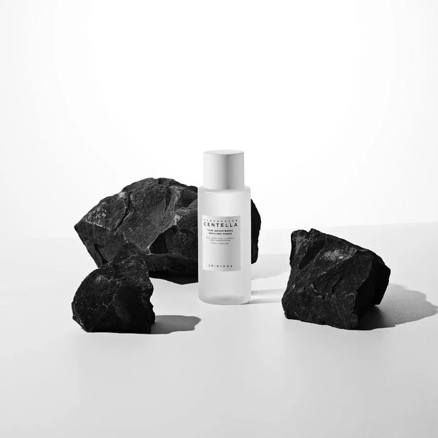SKIN1004 madagascar centella tone brightening boosting toner تونر مائي للتفتيح