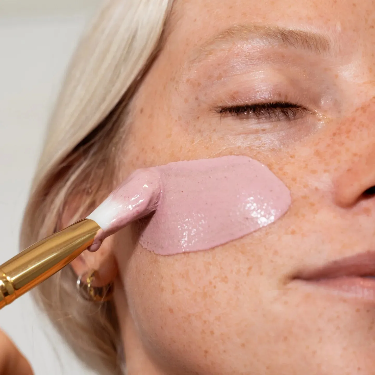 Stray Willow - Facial Mask - Pink Vitamin C