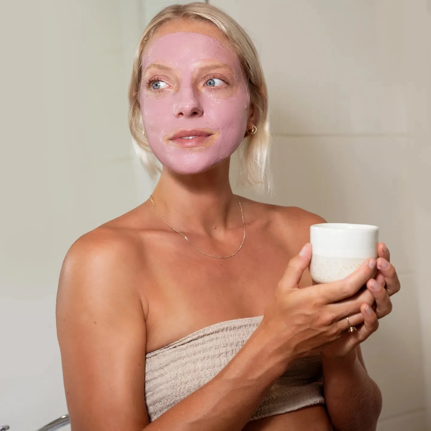 Stray Willow - Facial Mask - Pink Vitamin C