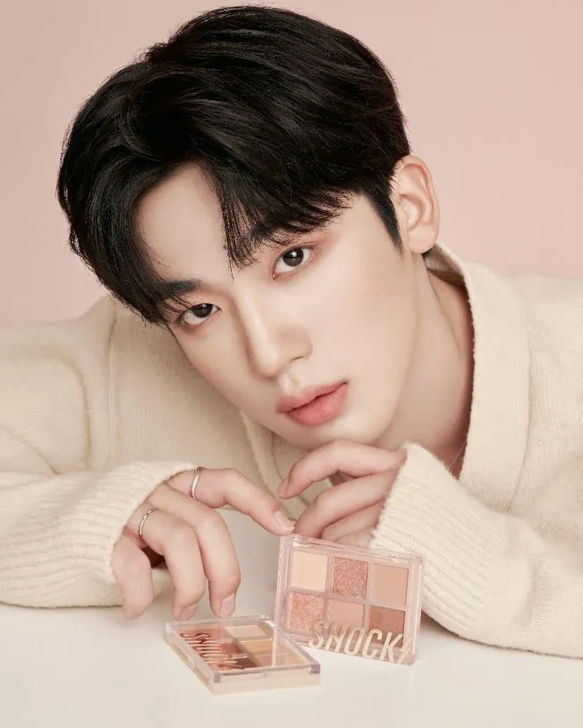 TONYMOLY The Shocking Spin Off Palette 03 Tan Jujube بالت شدو