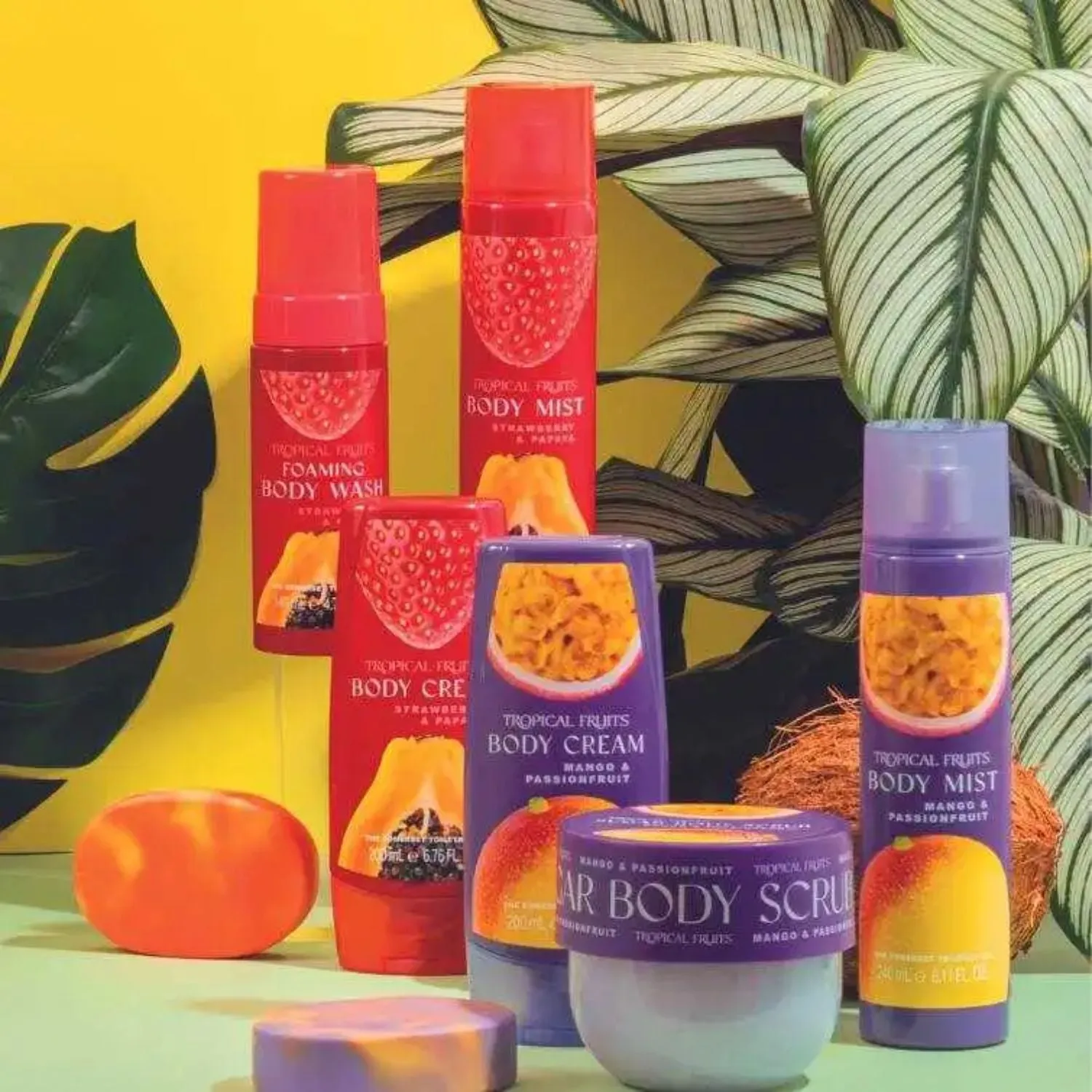 Tropical Fruits 140ml Strawberry & Papaya Foaming Body Wash
