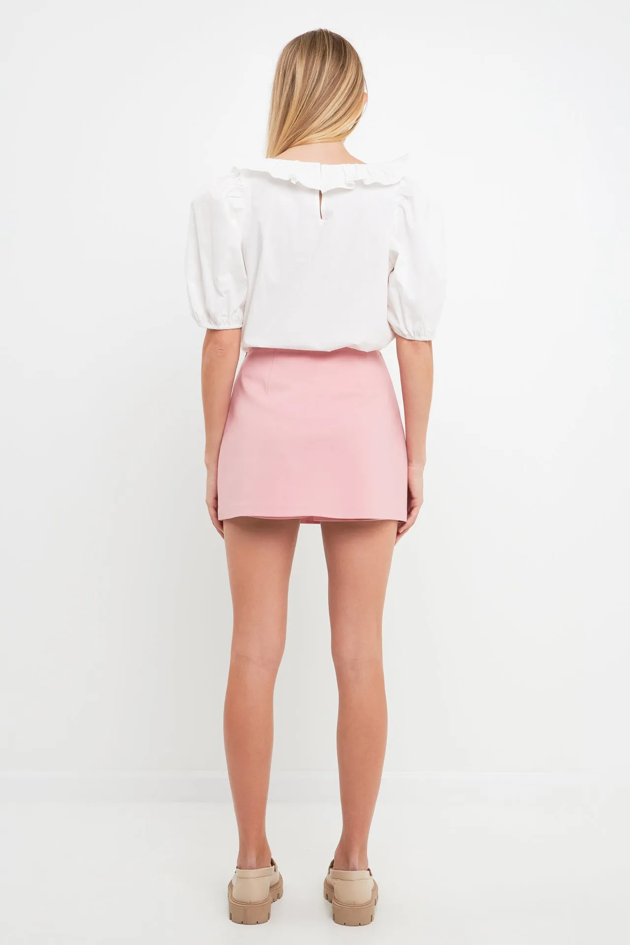 U-neckline Puff Sleeve Top