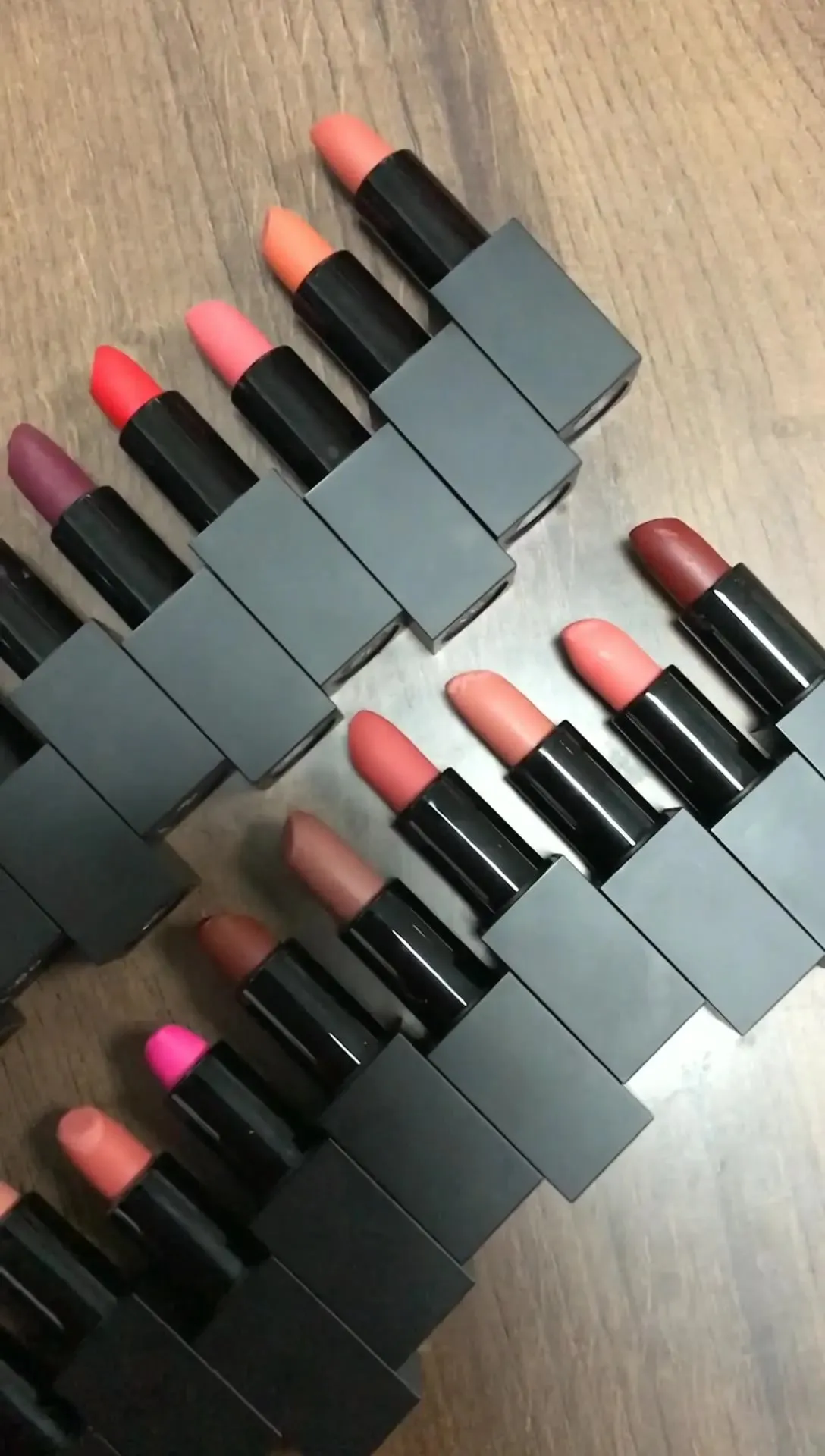 Vegan Matte/Cream Lipstick (21 colors)